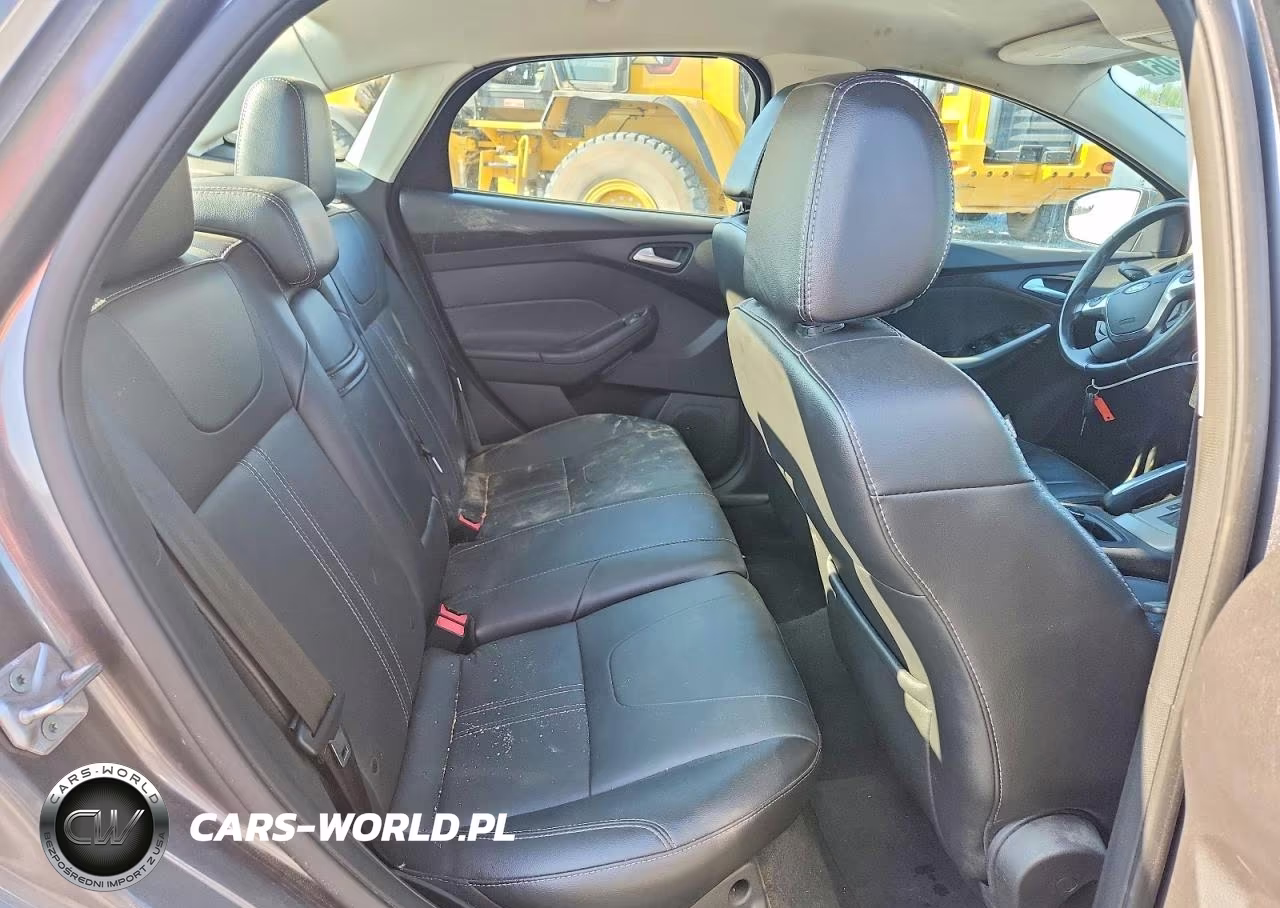 2013 Ford Focus Se VIN:1FADP3F25DL337295 - 10