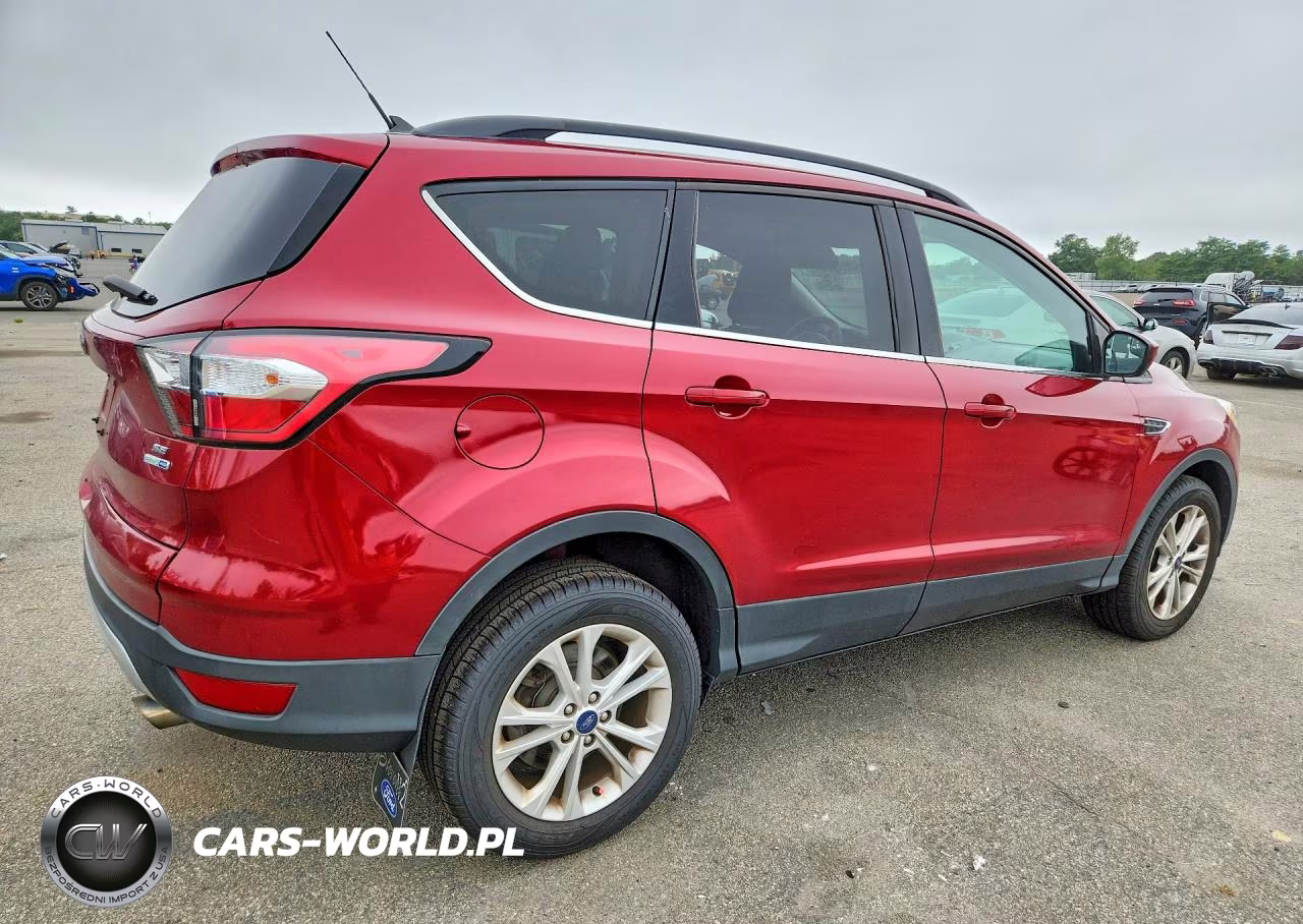 2018 Ford Escape Se VIN:1FMCU9GD7JUC24984 - 3