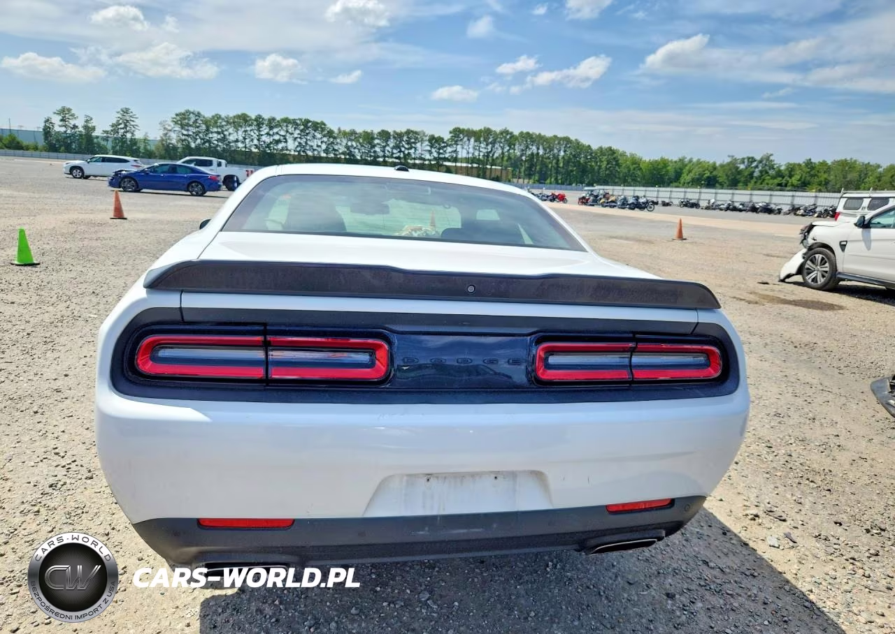 2022 Dodge Challenger R-T VIN:2C3CDZBT2NH233818 - 6