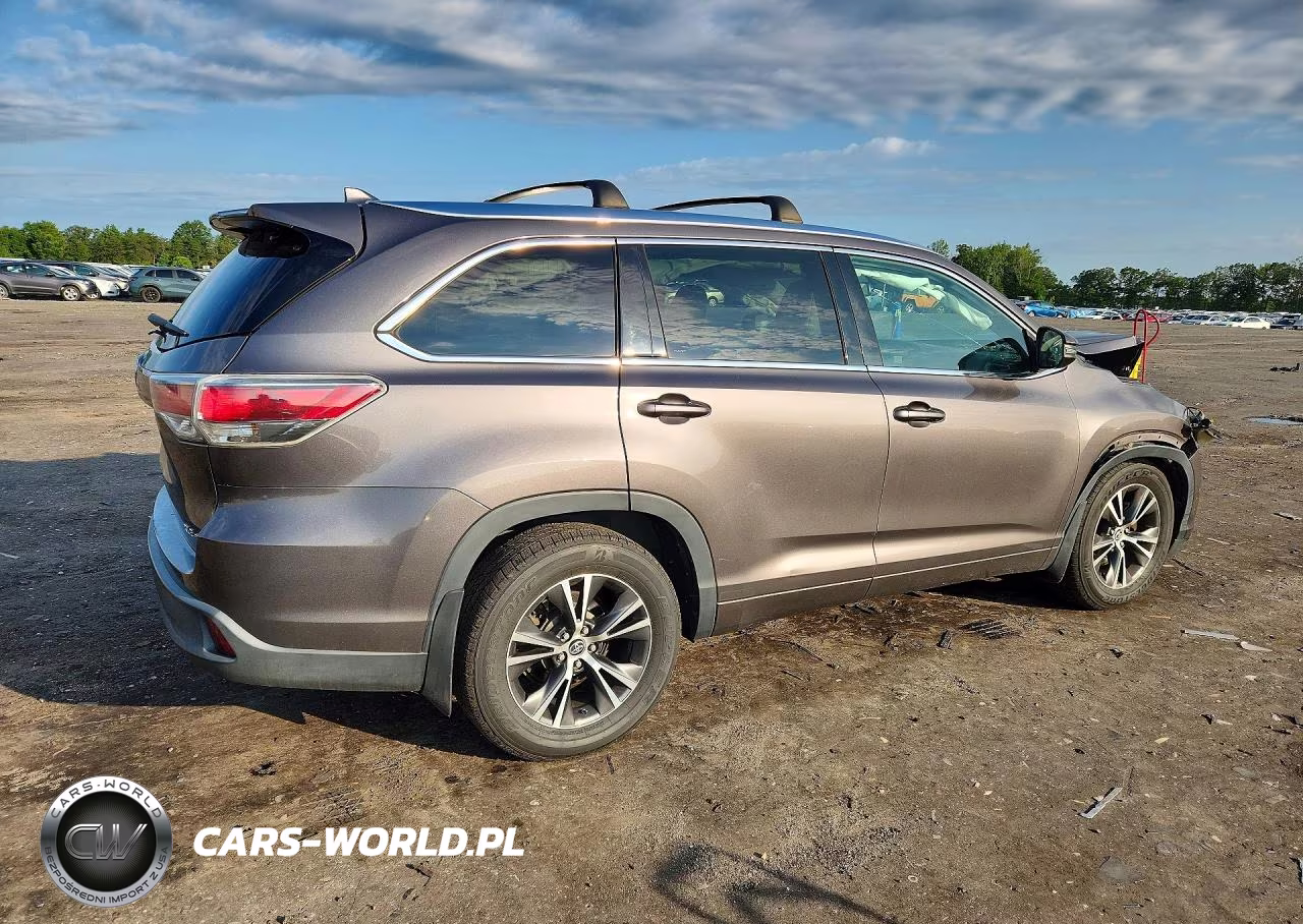 2016 Toyota Highlander Xle VIN:5TDJKRFH4GS242829 - 3