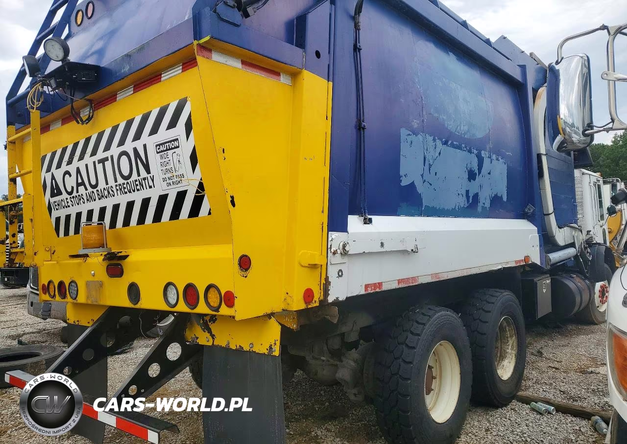 2010 Mack Mru613 Refuse Truck VIN:1M2AV02C0AM005721 - 3