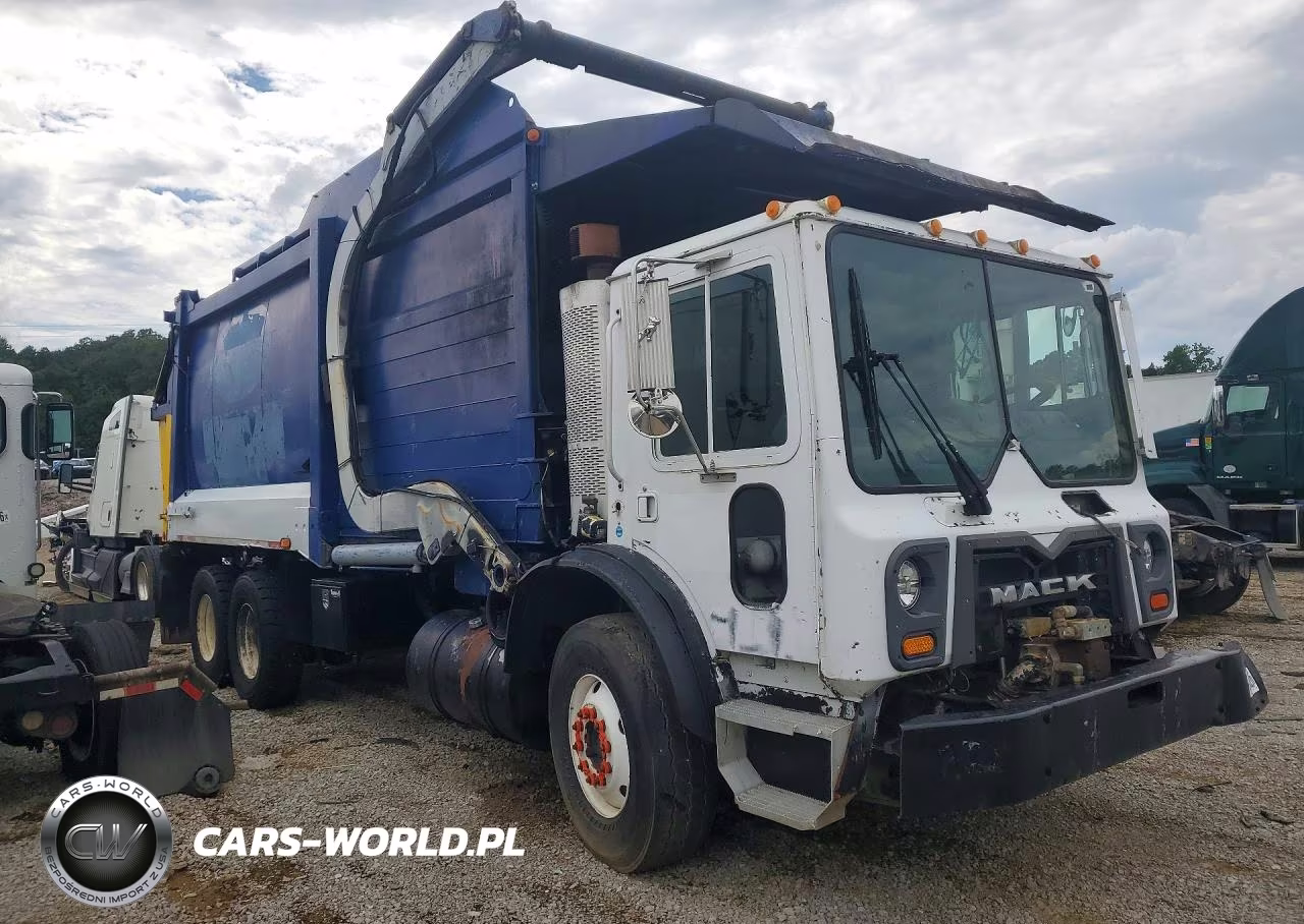 2010 Mack Mru613 Refuse Truck VIN:1M2AV02C0AM005721 - 4