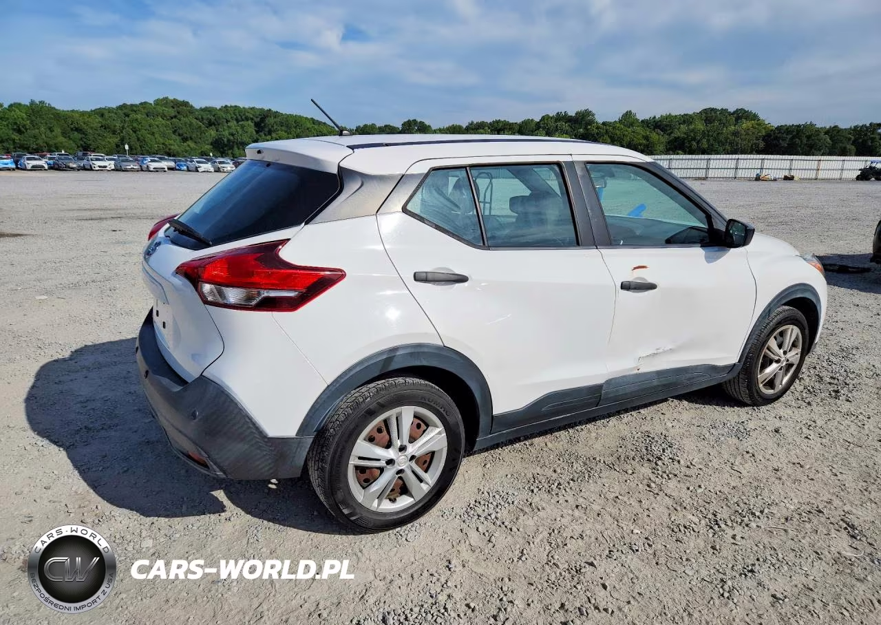 2020 Nissan Kicks S VIN:3N1CP5BV0LL494658 - 3