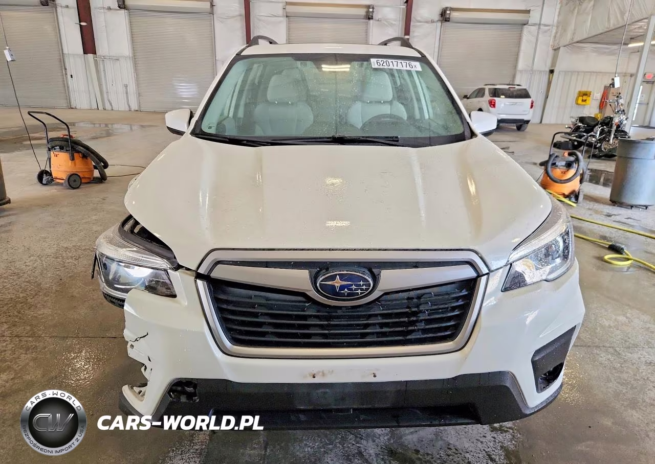 2019 Subaru Forester Premium VIN:JF2SKAEC1KH539132 - 5