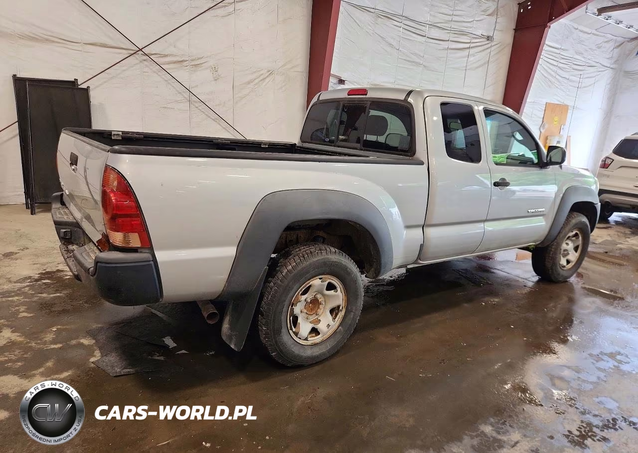 2007 Toyota Tacoma Base VIN:5TEUX42N37Z365876 - 3