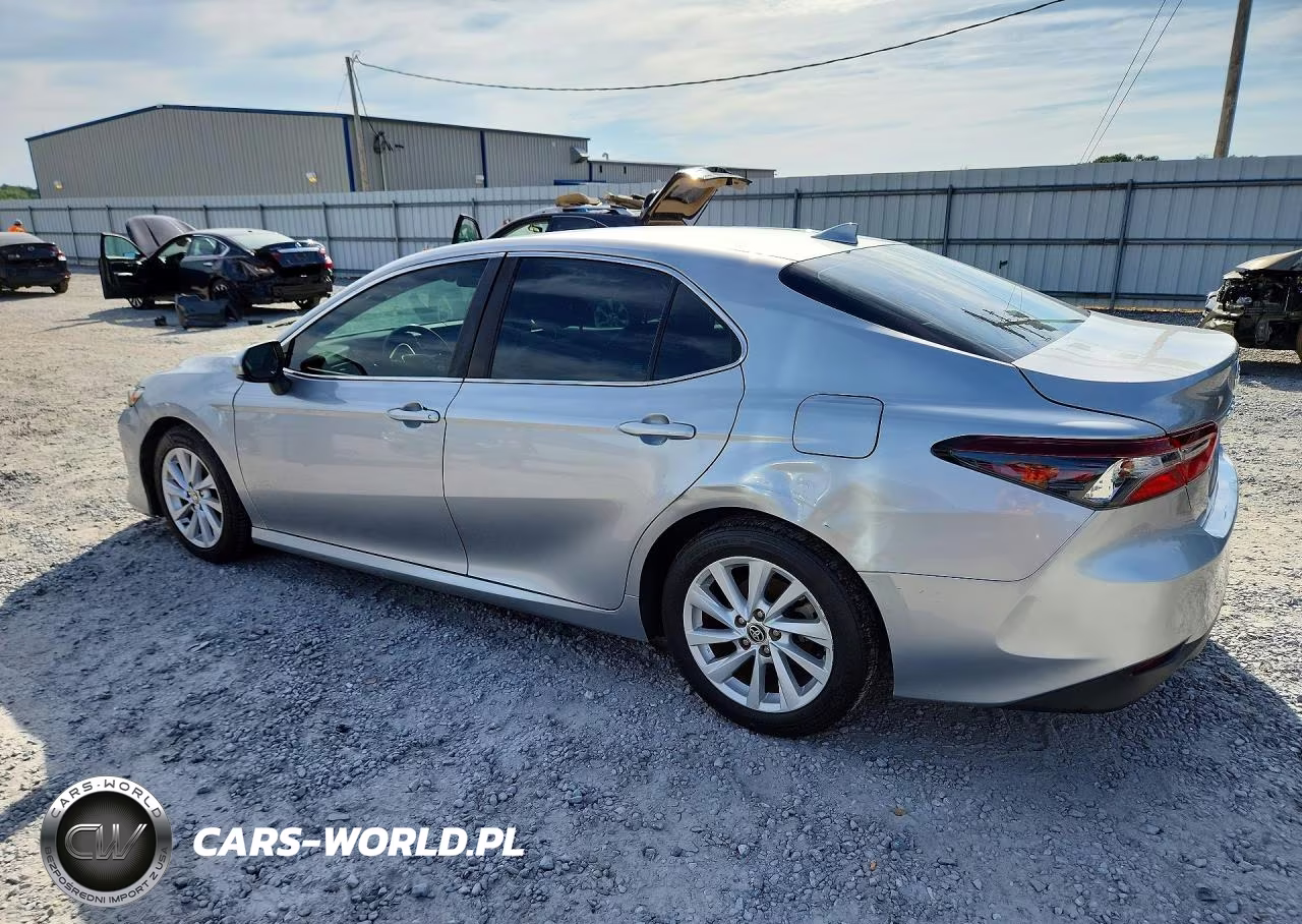 2021 Toyota Camry Le VIN:4T1C11AK9MU609646 - 2