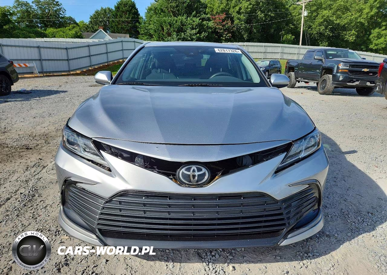 2021 Toyota Camry Le VIN:4T1C11AK9MU609646 - 5