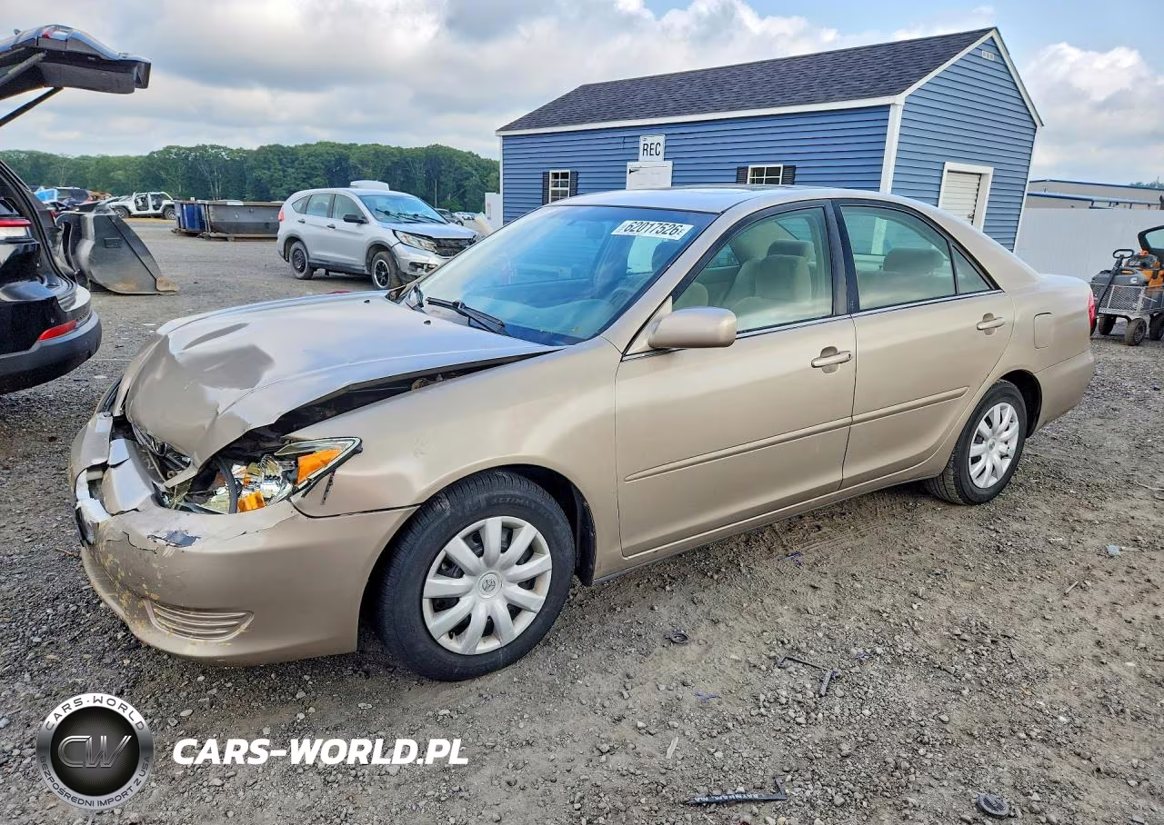2004 Toyota Camry Le – zdjęcie 1 z 12