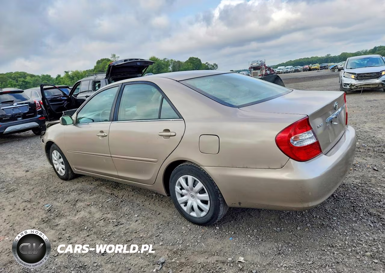 2004 Toyota Camry Le VIN:4T1BE32K44U891981 - 2