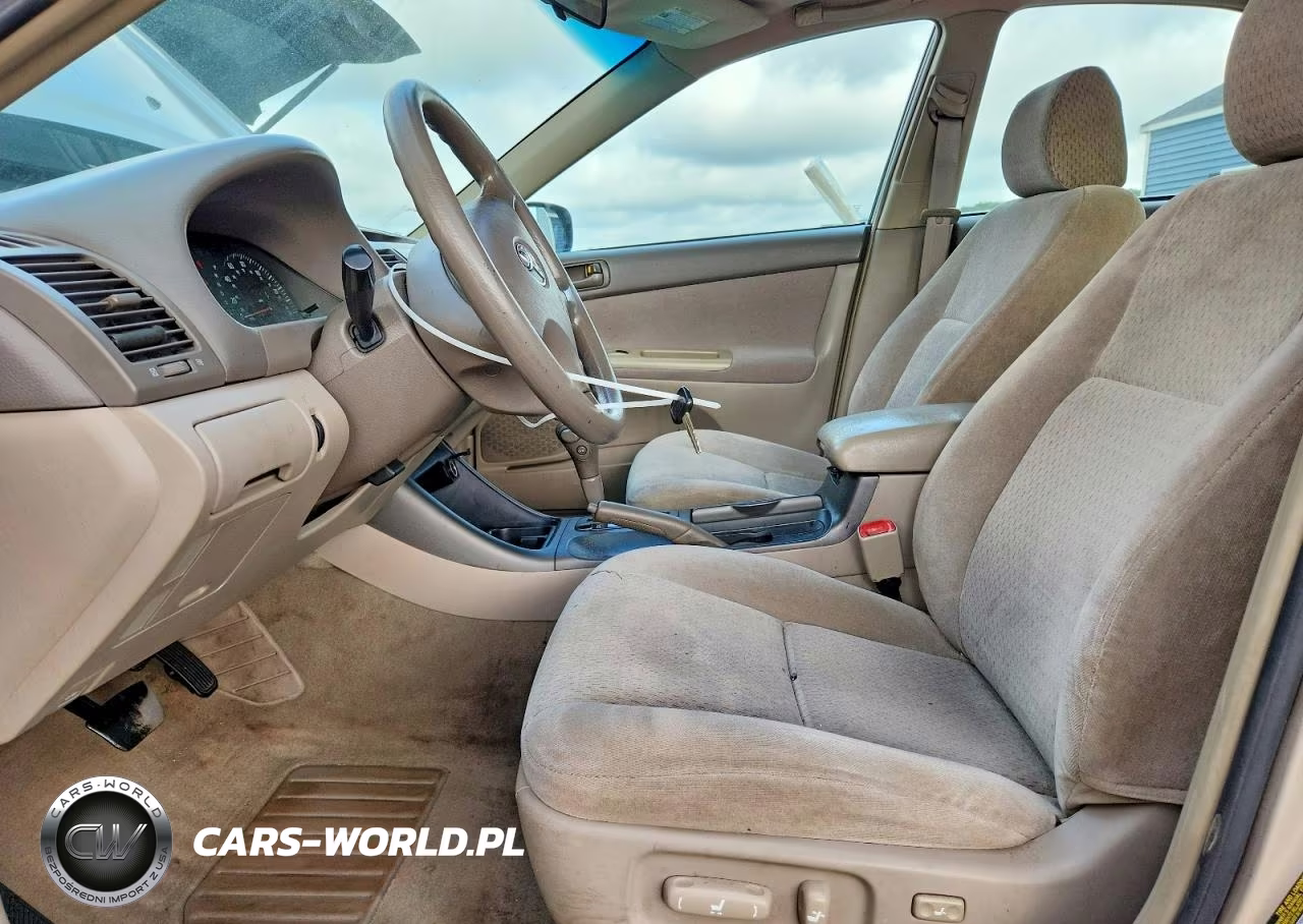 2004 Toyota Camry Le VIN:4T1BE32K44U891981 - 7