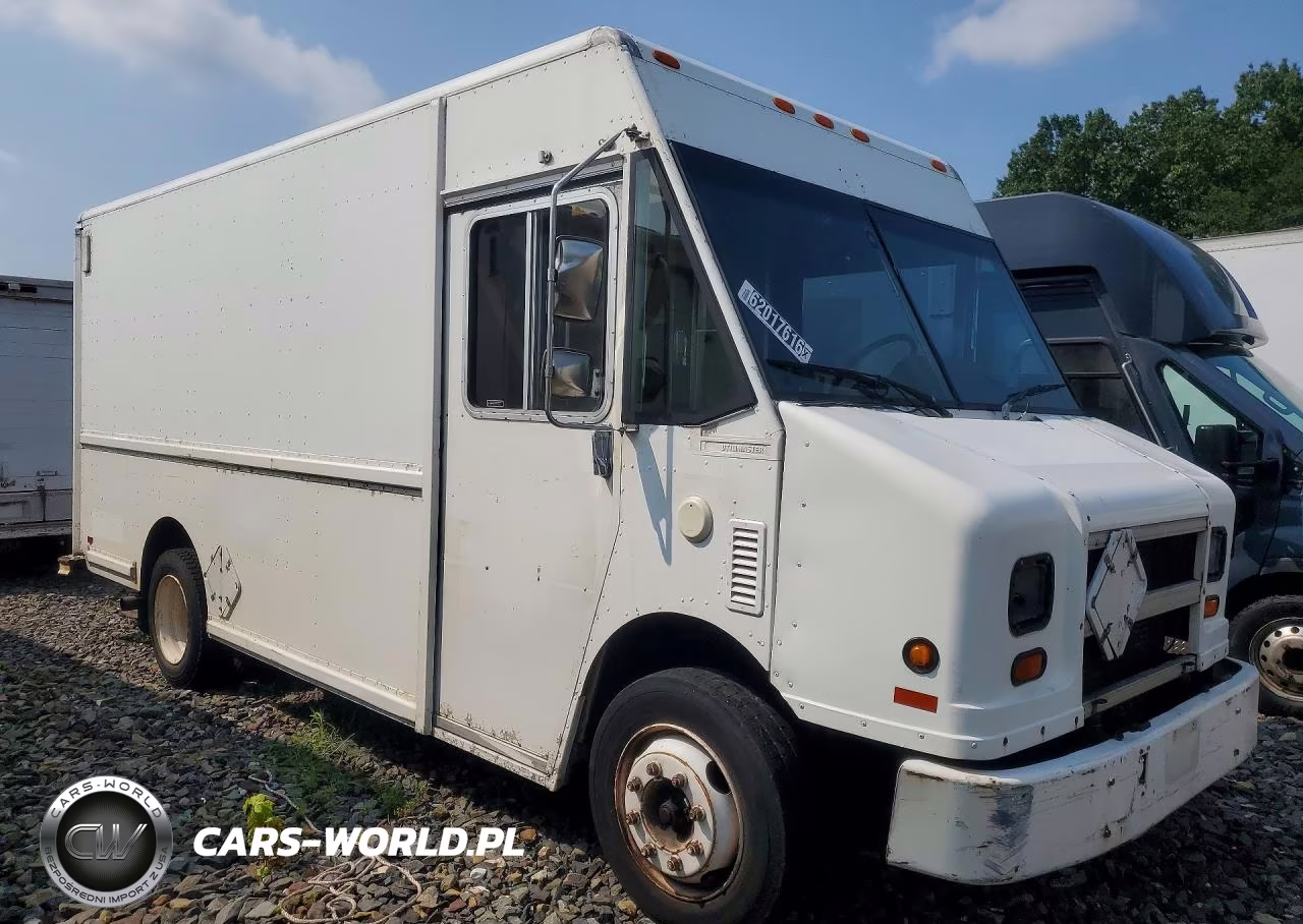 2004 Freightliner Chassis M Line Walk-In Van VIN:4UZAANBW54CN46552 - 4