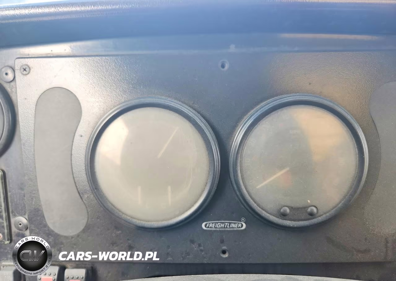 2004 Freightliner Chassis M Line Walk-In Van VIN:4UZAANBW54CN46552 - 9