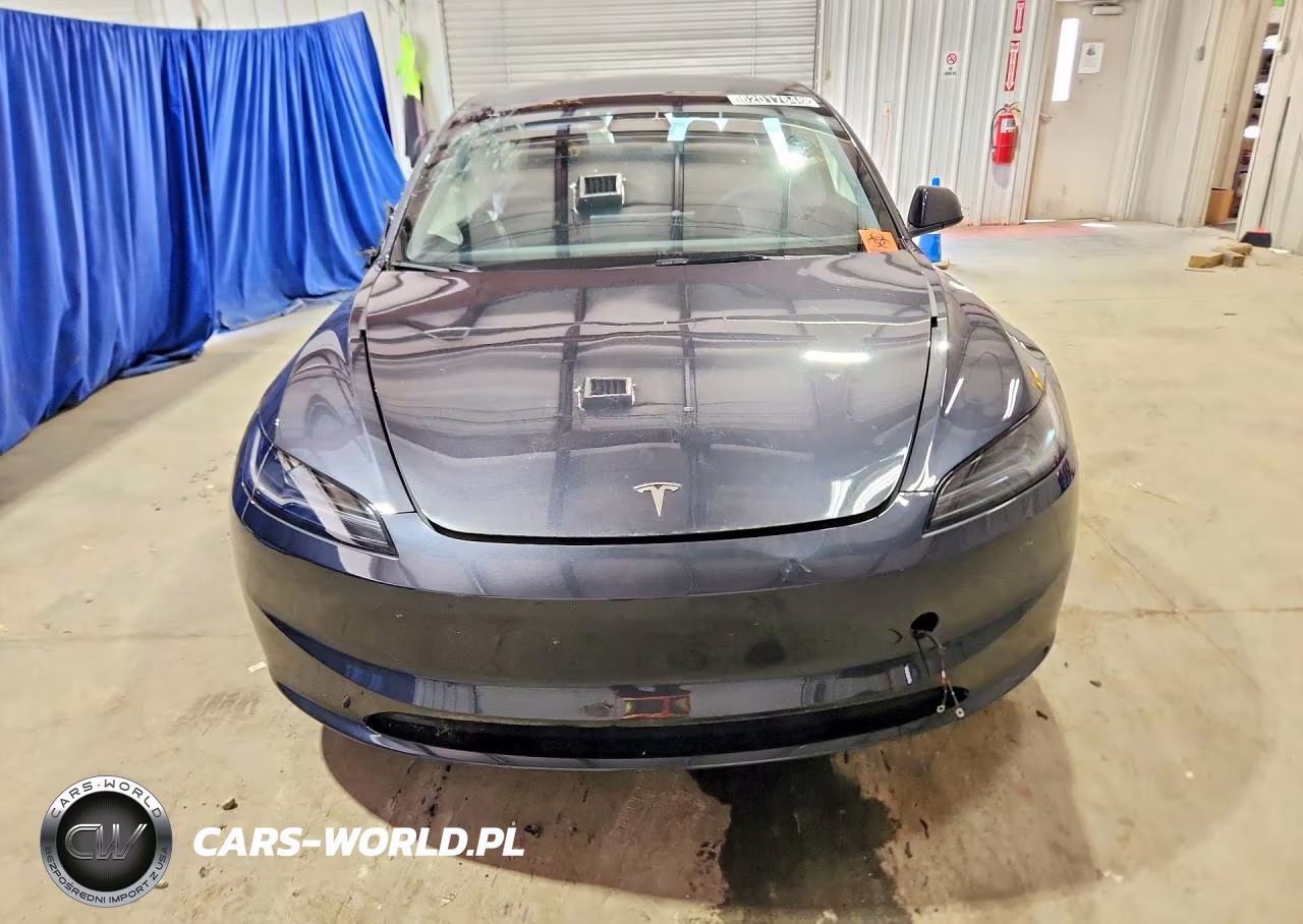 2025 Tesla Model 3 VIN:5YJ3E1EB4SF938053 - 5