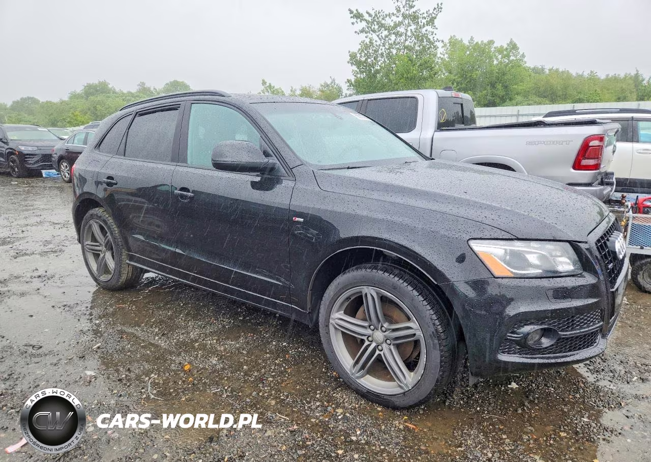 2012 Audi Q5 Prestige VIN:WA1WKAFP3CA132788 - 4