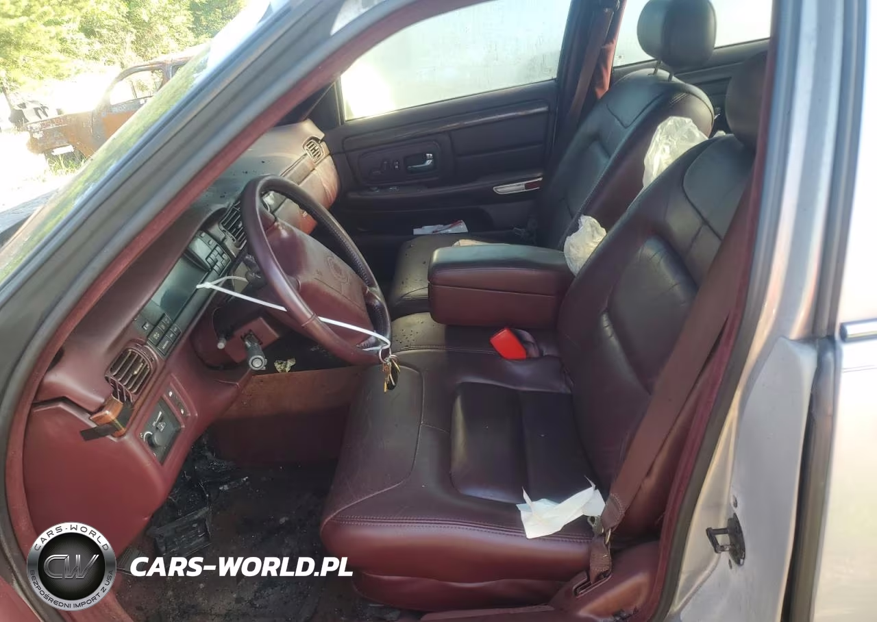 1997 Cadillac Deville VIN:1G6KD54Y7VU300244 - 7