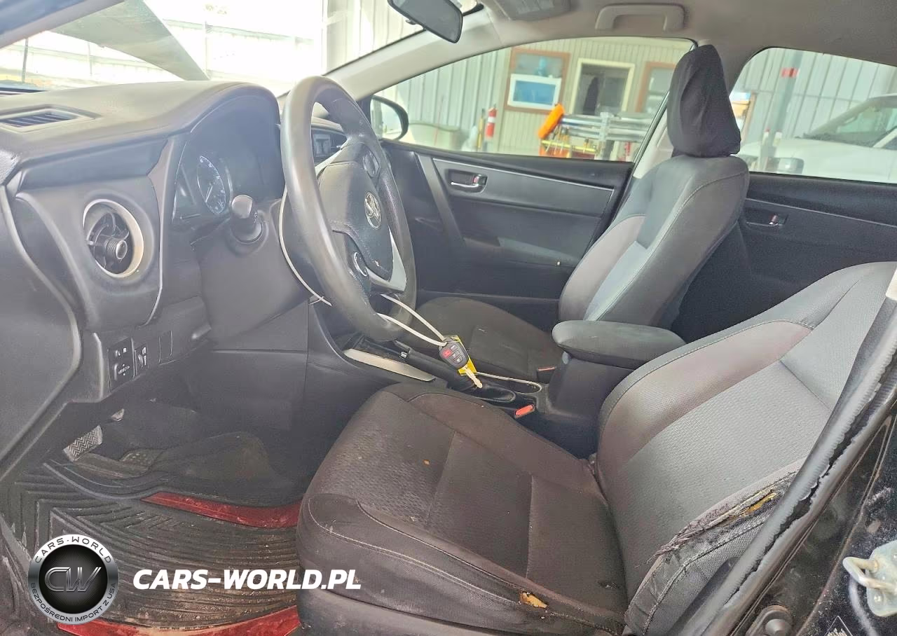 2019 Toyota Corolla Le VIN:2T1BURHE6KC148793 - 7