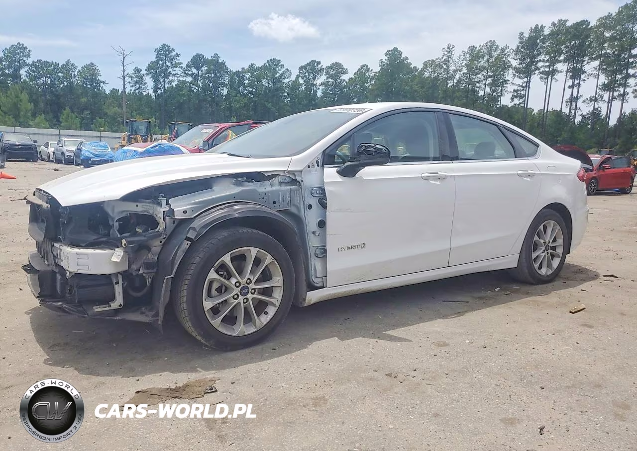 2019 Ford Fusion Se – zdjęcie 1 z 12
