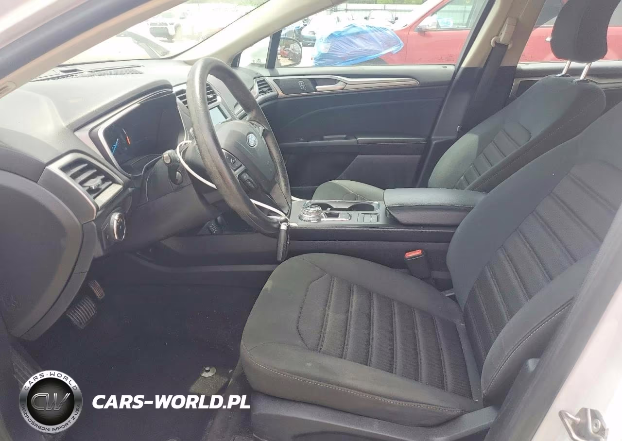 2019 Ford Fusion Se VIN:3FA6P0LU5KR211448 - 7