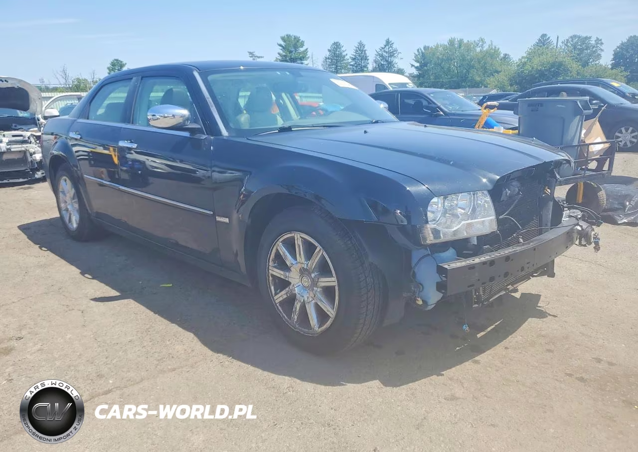 2010 Chrysler 300 Touring VIN:2C3CA5CVXAH161407 - 4
