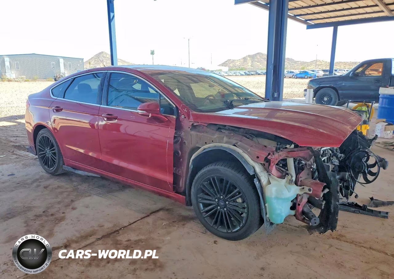 2013 Ford Fusion Se VIN:3FA6P0HR1DR389204 - 4