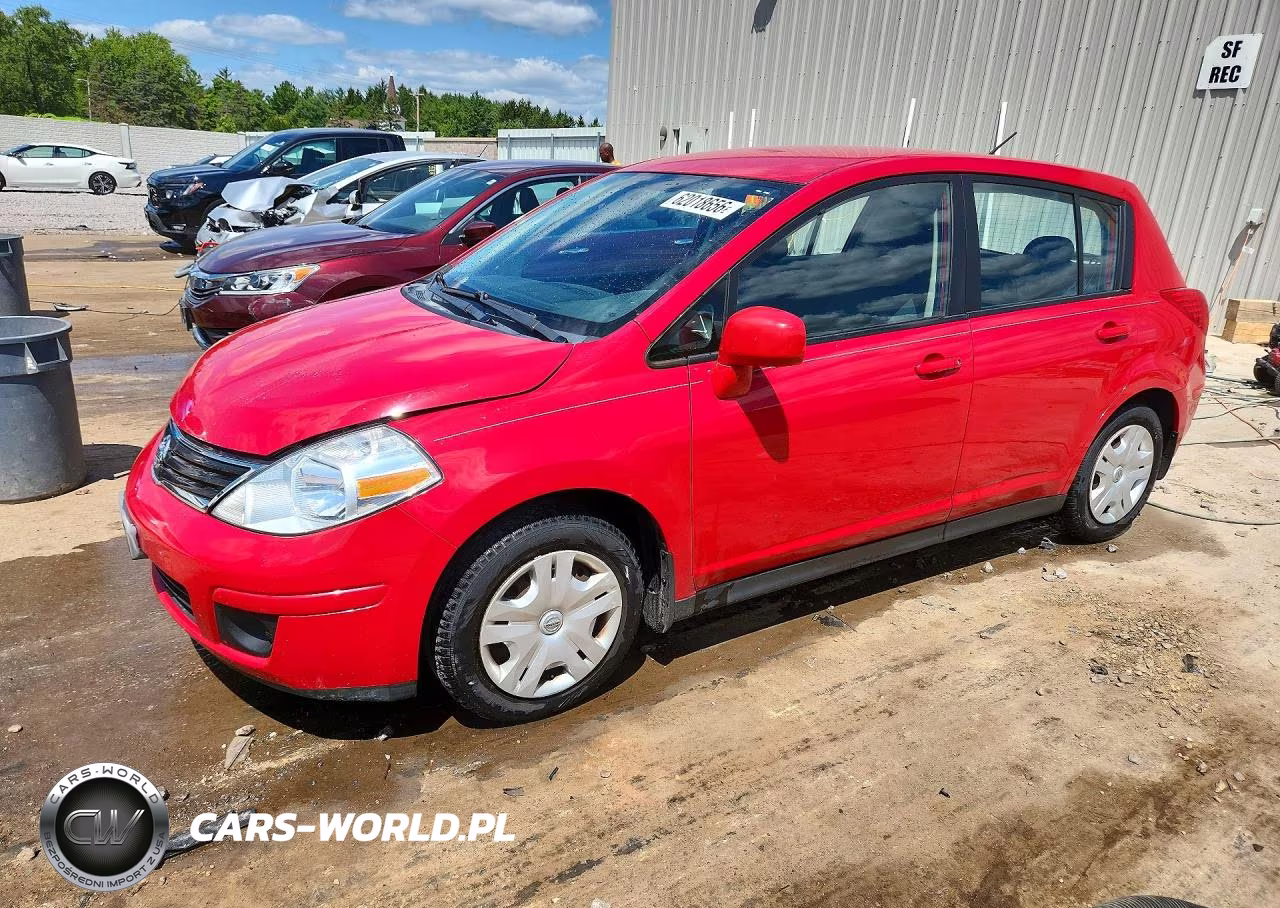 2010 Nissan Versa 1.8 S