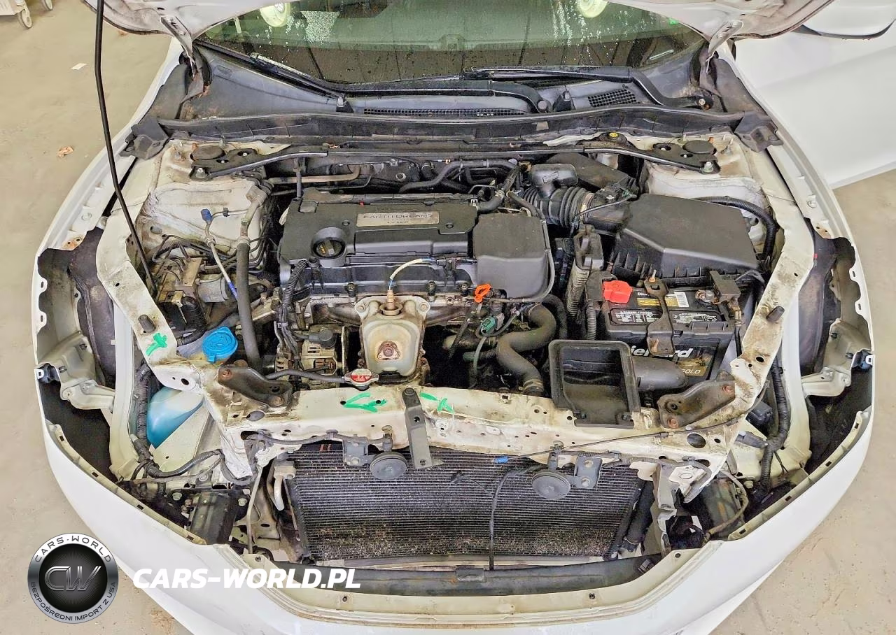 2015 Honda Accord Sport VIN:1HGCR2F50FA200527 - 11