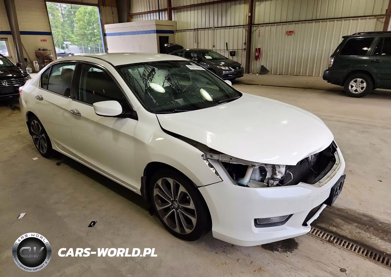 2015 Honda Accord Sport VIN:1HGCR2F50FA200527 - 4