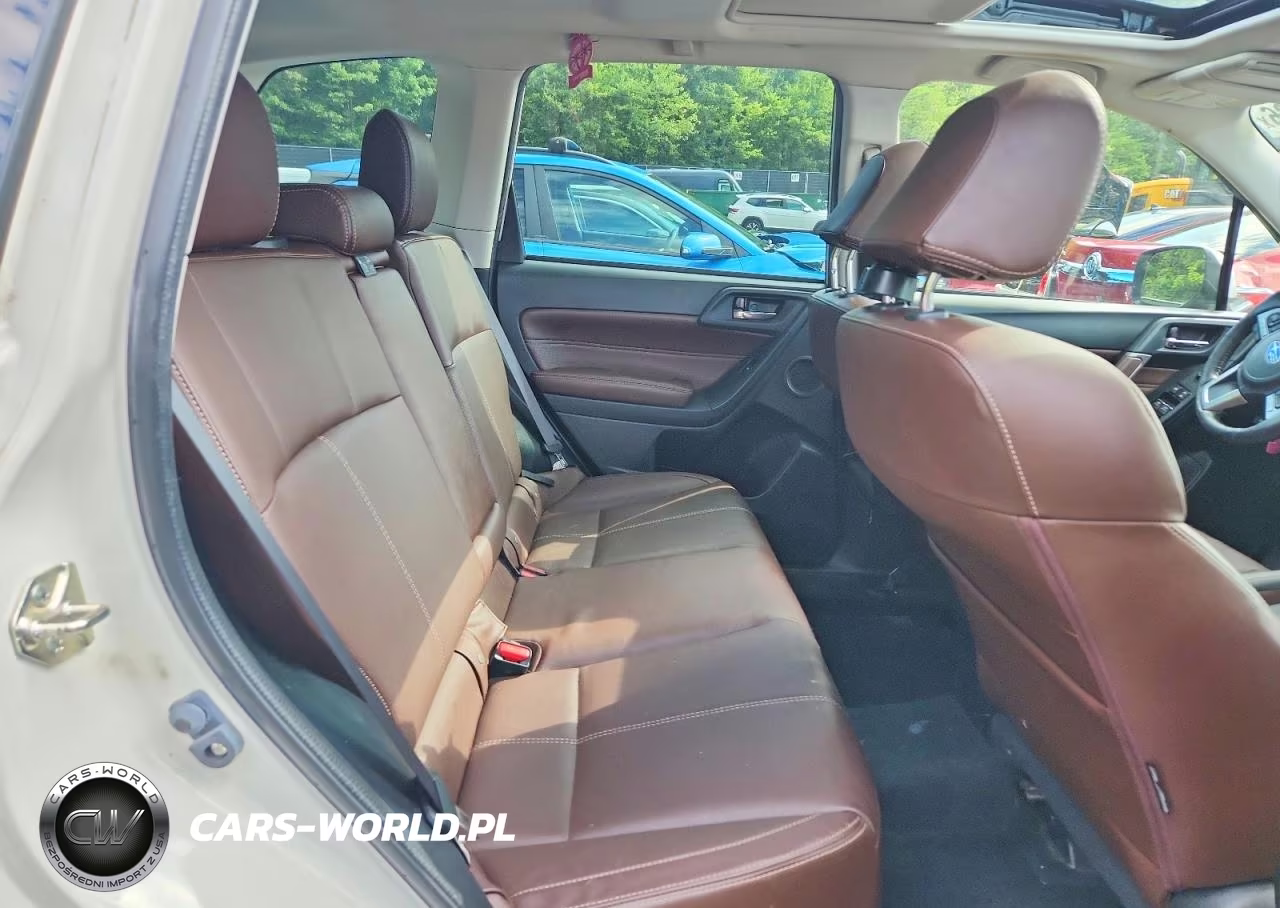 2018 Subaru Forester 2.5I Touring VIN:JF2SJAWC6JH422047 - 11