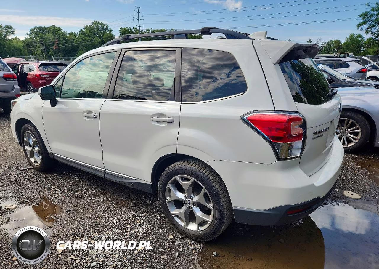 2018 Subaru Forester 2.5I Touring VIN:JF2SJAWC6JH422047 - 2