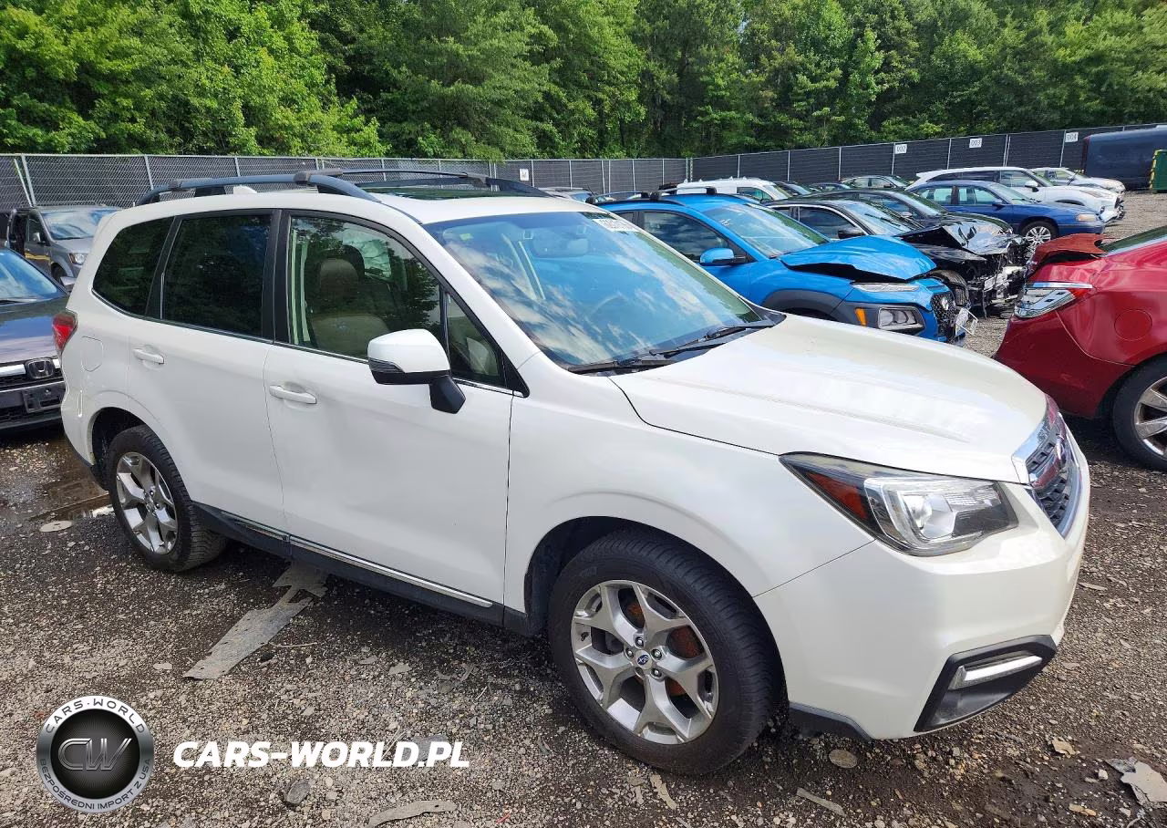 2018 Subaru Forester 2.5I Touring VIN:JF2SJAWC6JH422047 - 4