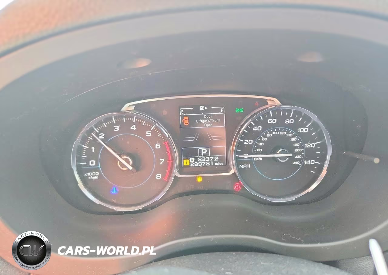 2018 Subaru Forester 2.5I Touring VIN:JF2SJAWC6JH422047 - 9