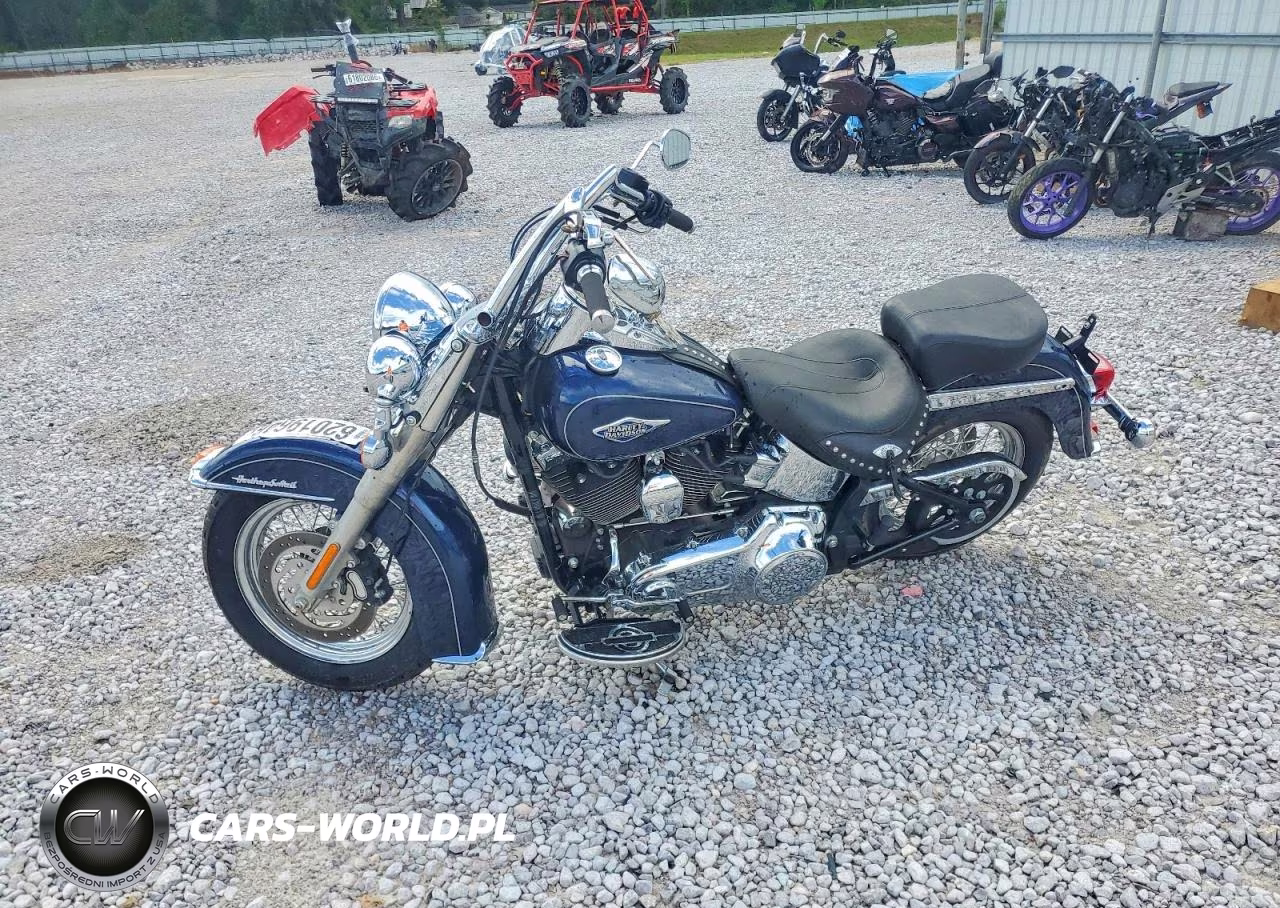 2012 Harley-Davidson Flstc Heritage Softail Classic VIN:1HD1BWV11CB028478 - 3