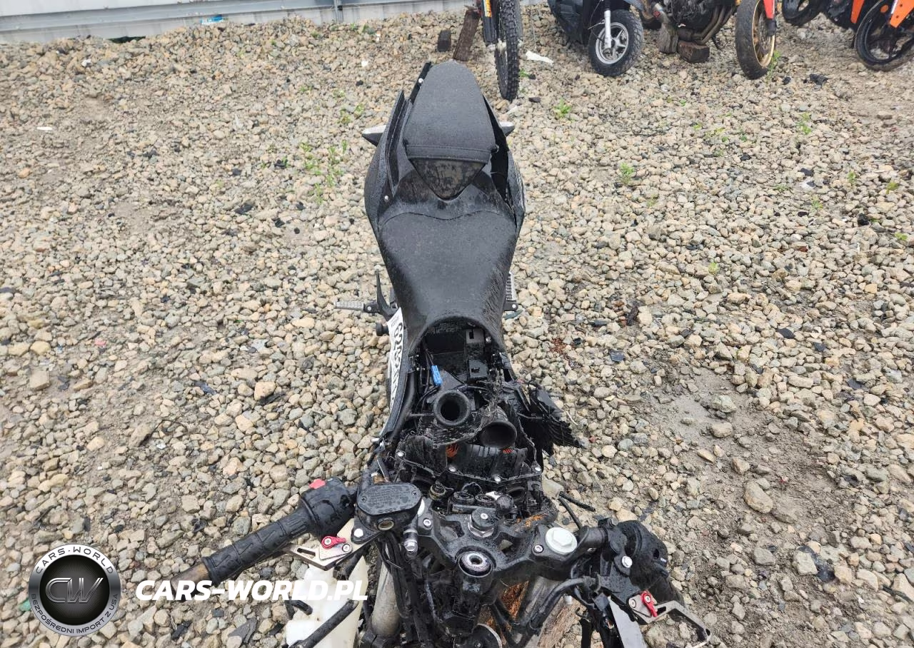 2018 Kawasaki Ex400 VIN:JKAEXKH14JDA12038 - 5