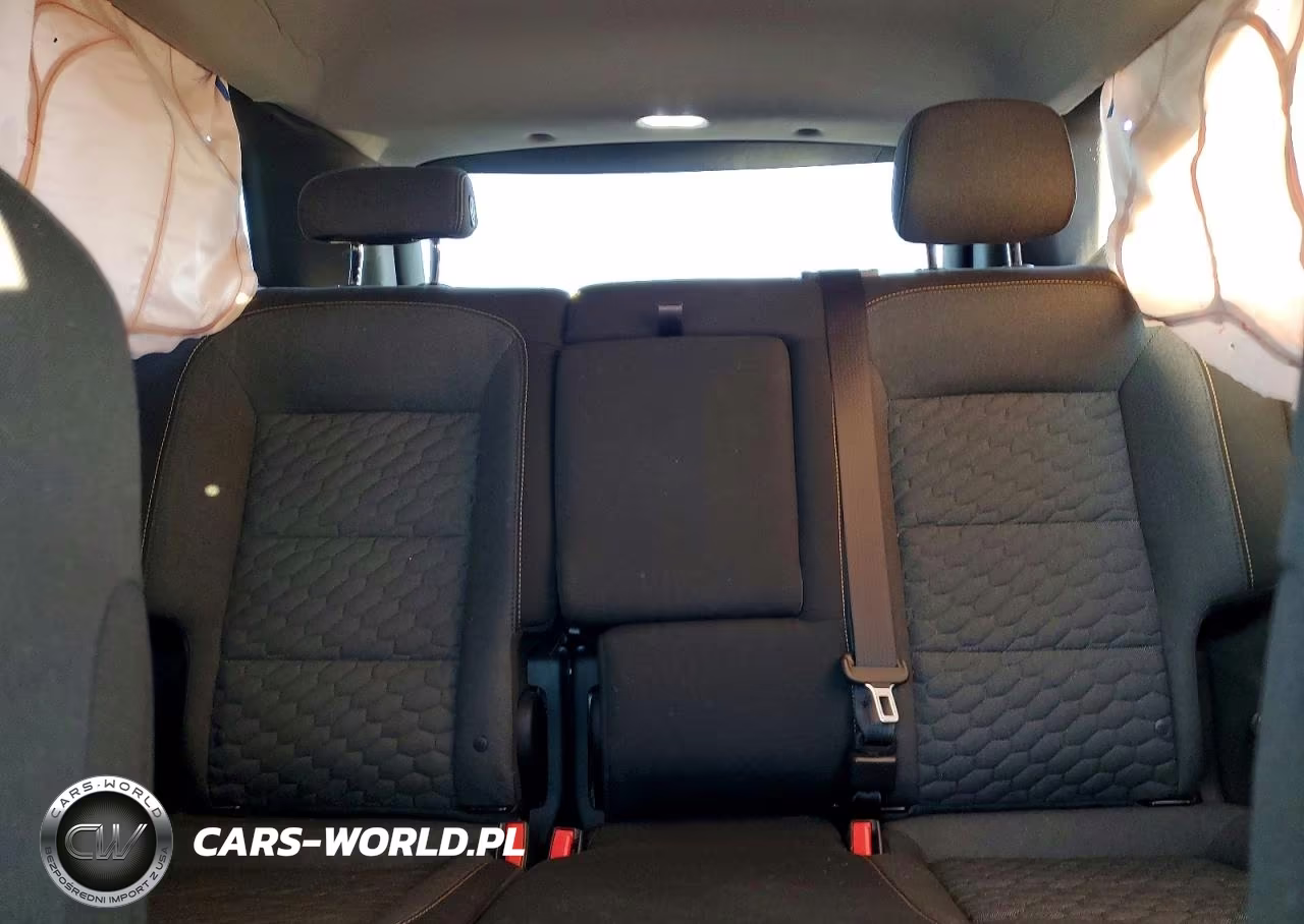 2020 Chevrolet Equinox Lt VIN:3GNAXJEV1LS737576 - 10
