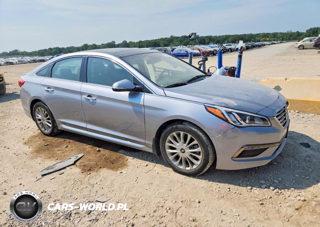2015 Hyundai Sonata Limited VIN:5NPE34AF7FH169628 - 4