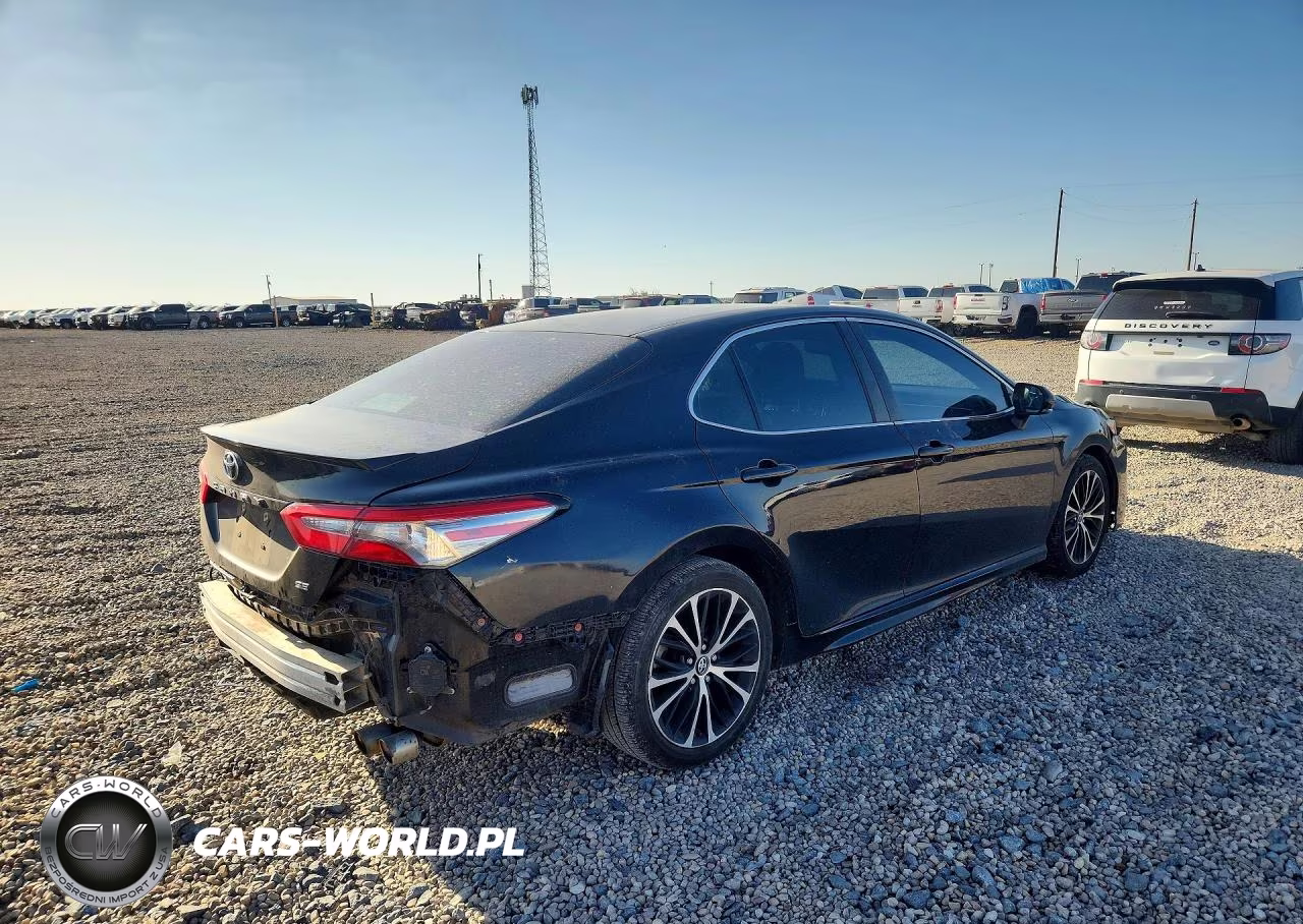 2018 Toyota Camry Se VIN:4T1B11HK7JU085412 - 3