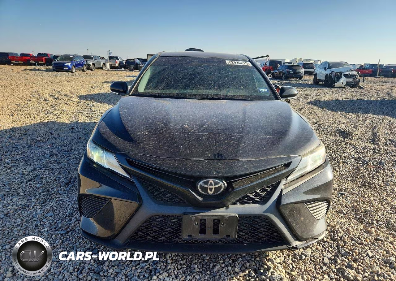 2018 Toyota Camry Se VIN:4T1B11HK7JU085412 - 5