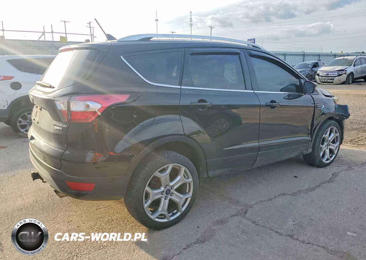 2018 Ford Escape Titanium VIN:1FMCU9J90JUA03134 - 3