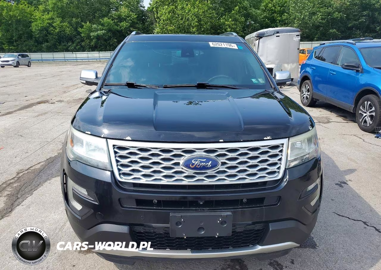 2016 Ford Explorer Platinum VIN:1FM5K8HT1GGD22883 - 5