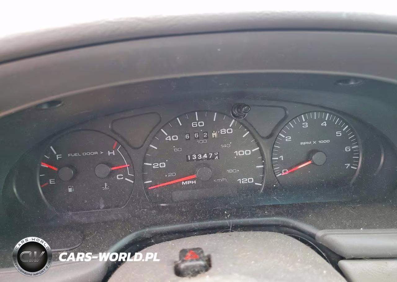 2003 Ford Taurus Ses VIN:1FAFP55SX3A239637 - 9