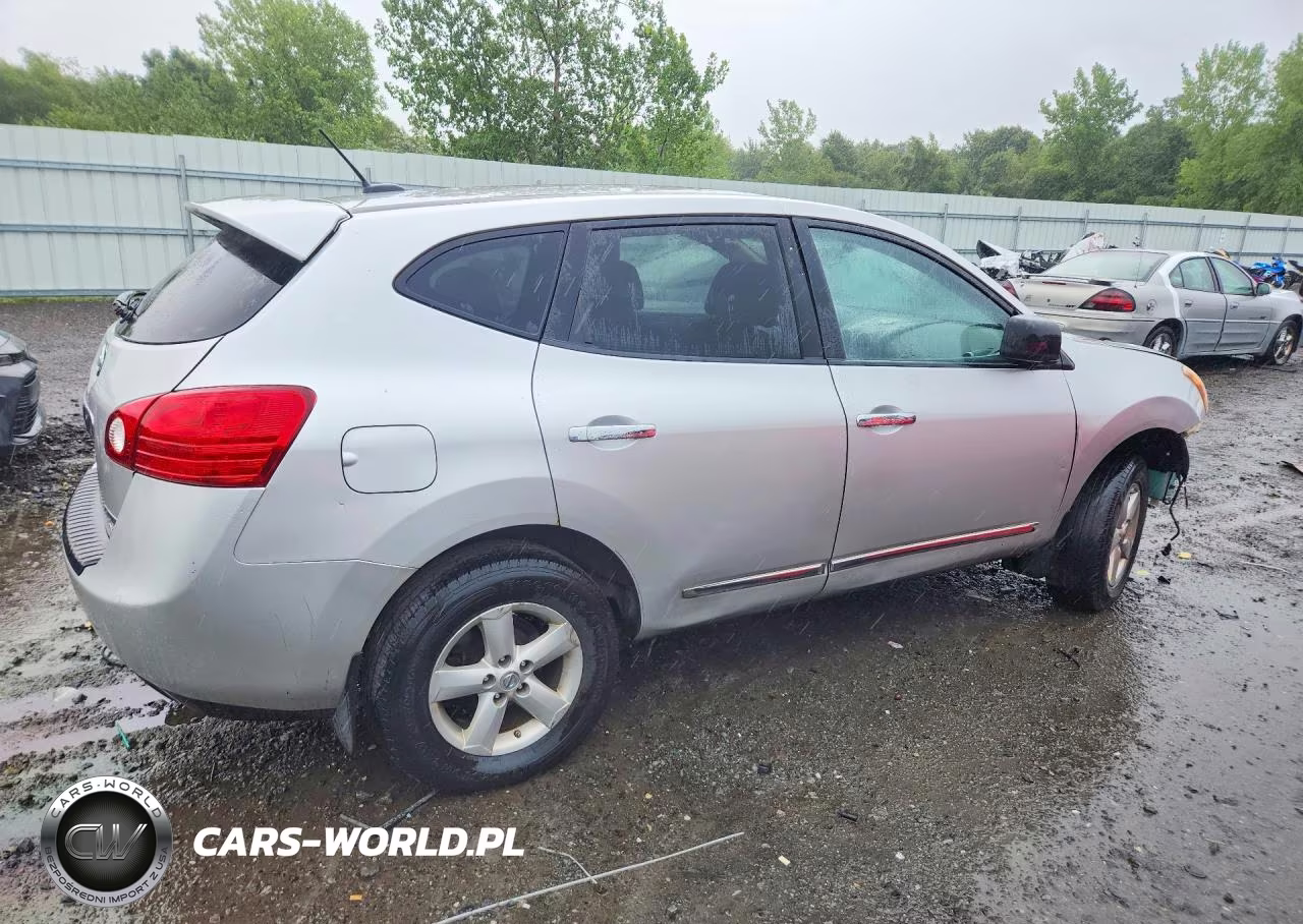 2012 Nissan Rogue S VIN:JN8AS5MVXCW388426 - 3