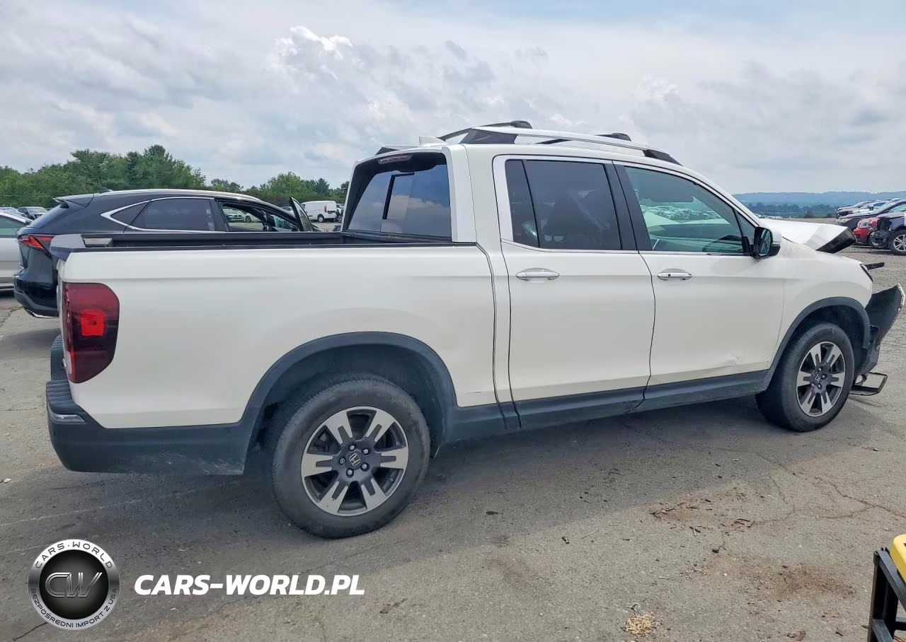 2018 Honda Ridgeline Rtl VIN:5FPYK3F79JB017294 - 3