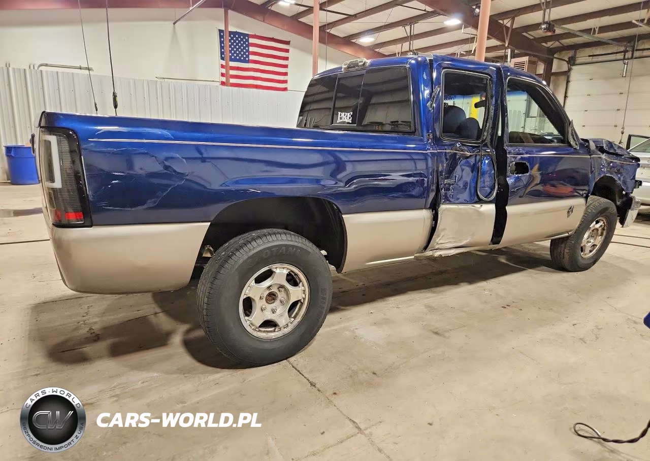1999 Chevrolet Silverado K1500 VIN:2GCEK19T6X1220387 - 3