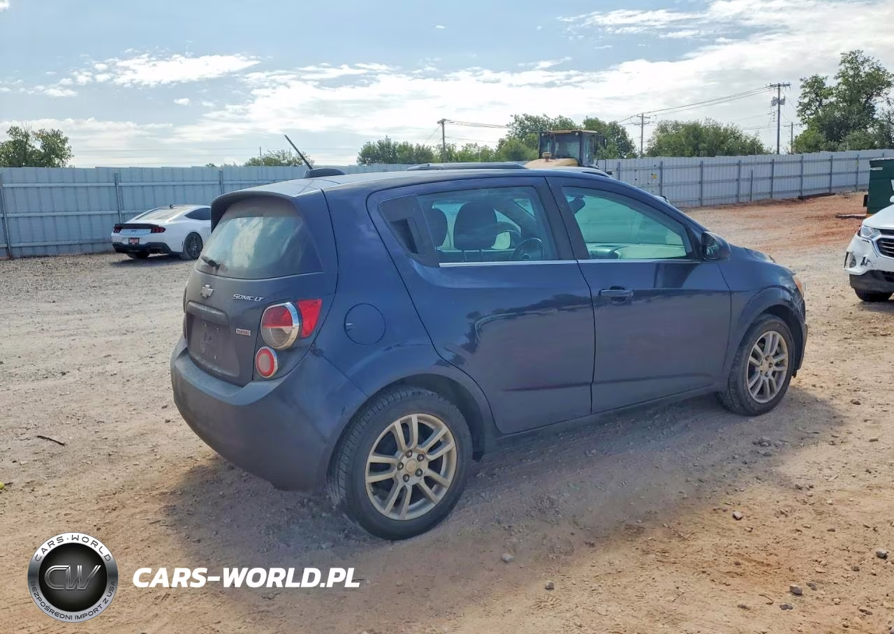 2015 Chevrolet Sonic Lt VIN:1G1JC6SB8F4160909 - 3