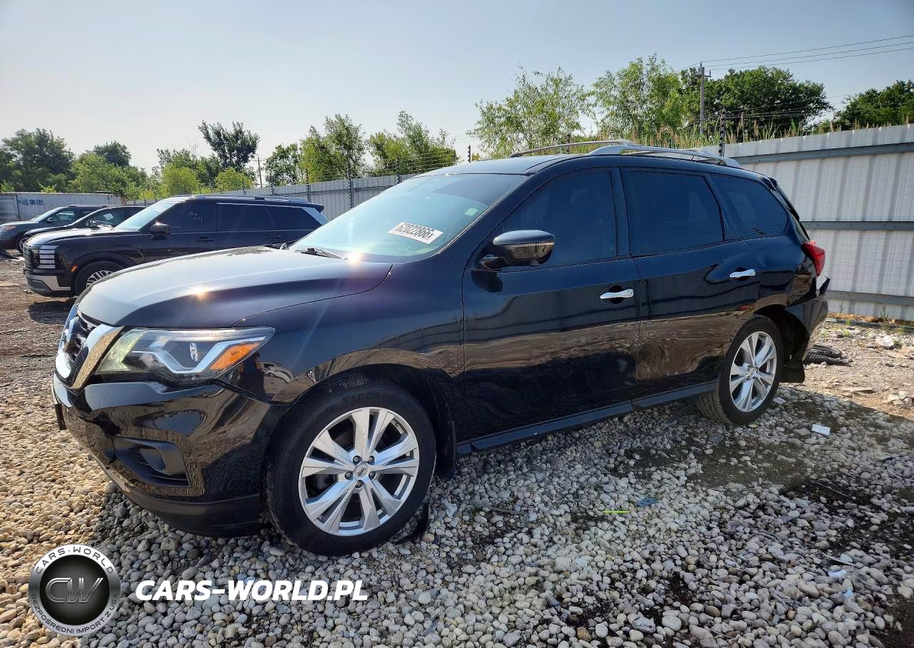 2018 Nissan Pathfinder Sl