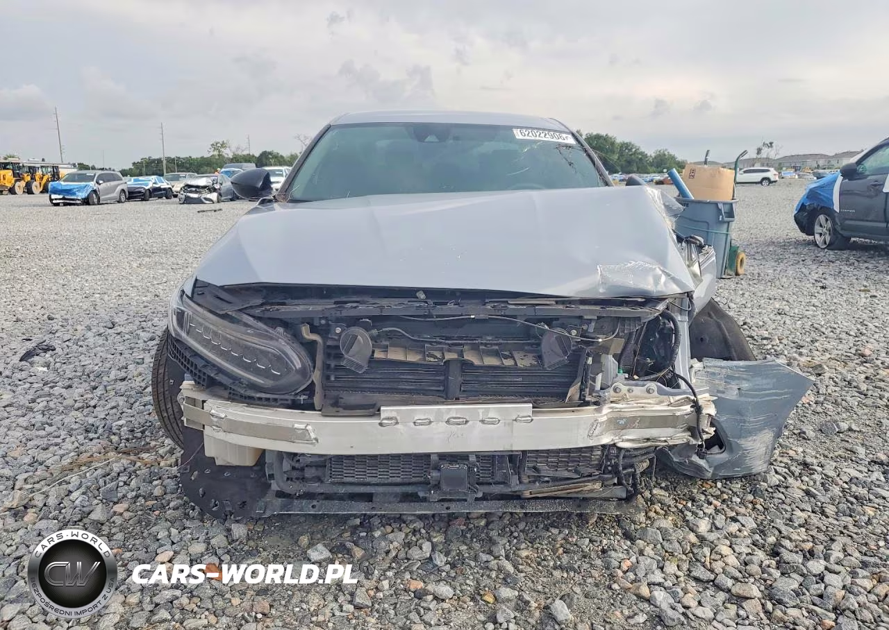 2022 Honda Accord Hybrid Sport VIN:1HGCV3F21NA004151 - 5