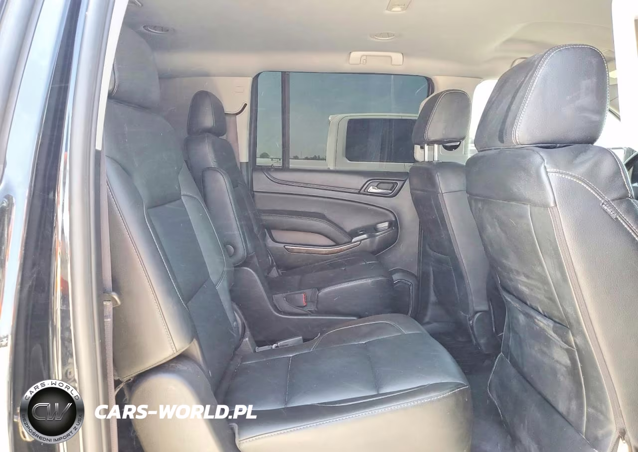 2017 Chevrolet Suburban Lt VIN:1GNSCHKC4HR151198 - 11