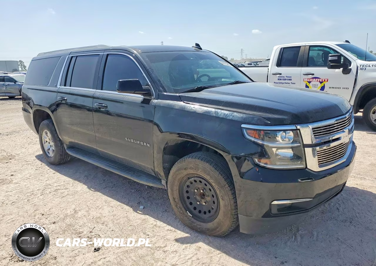 2017 Chevrolet Suburban Lt VIN:1GNSCHKC4HR151198 - 4