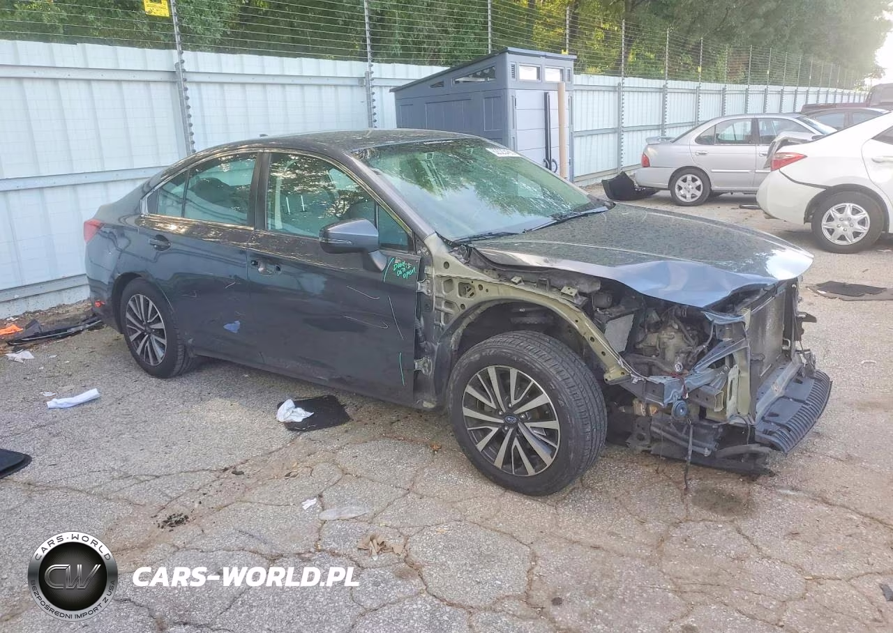 2018 Subaru Legacy 2.5I Premium VIN:4S3BNAF69J3014216 - 4