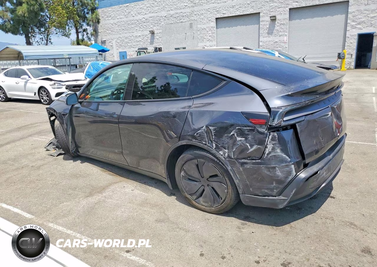 2026 Tesla Model Y VIN:7SAYGDED0TF584314 - 2